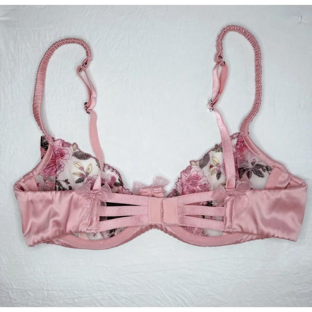 For Love & Lemons and Victoria’s Secret Blushing Rose Underwire Bra size XS - Picture 3 of 8